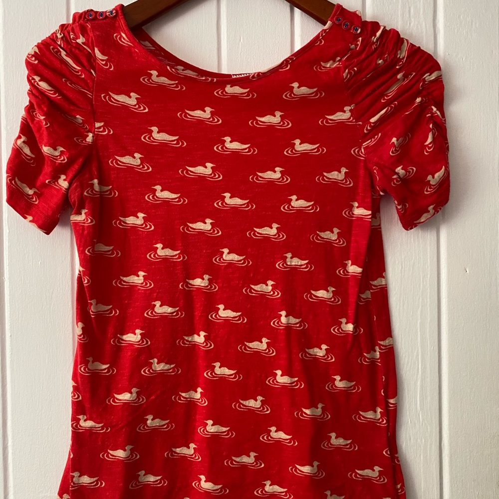 Postmark Here and There tee duck motif